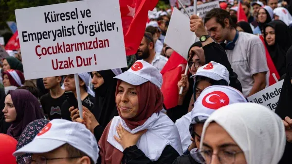 Thousands march in anti-LGBTQ+ demonstration in Istanbul